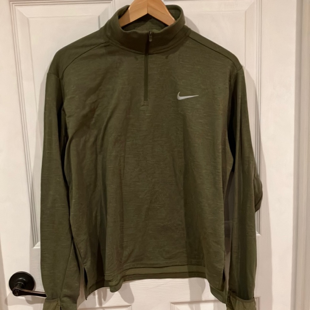 XL NIKE RUNNING TOP
